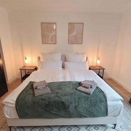 Bright And Central With 2 Beds Incl Workspace Daire Bochum Dış mekan fotoğraf