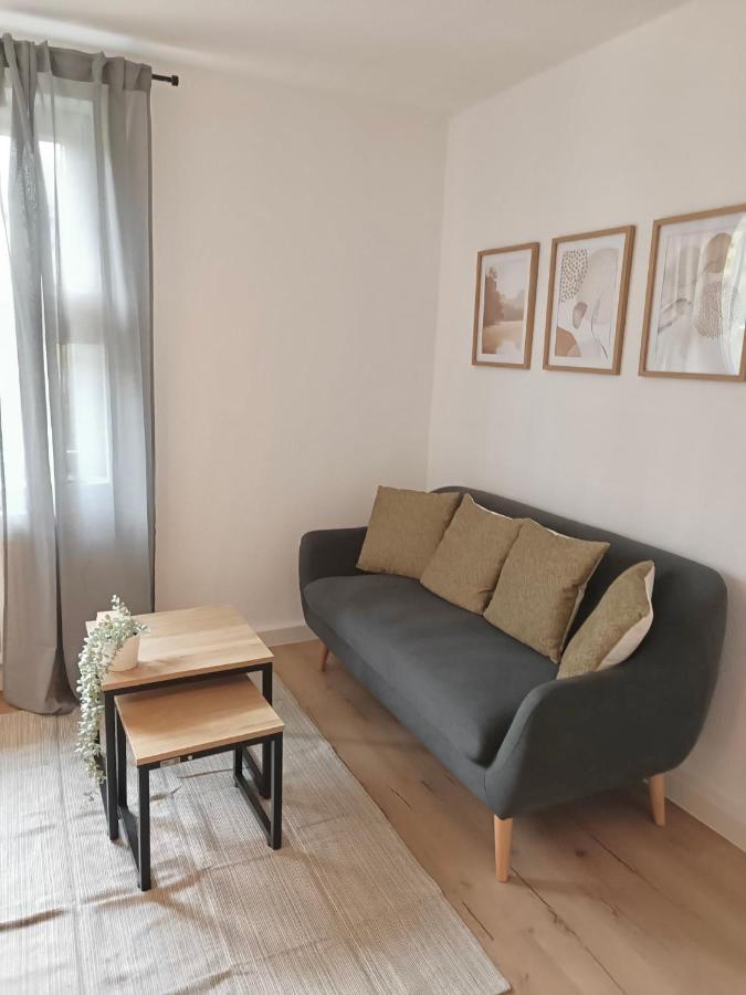 Bright And Central With 2 Beds Incl Workspace Daire Bochum Dış mekan fotoğraf