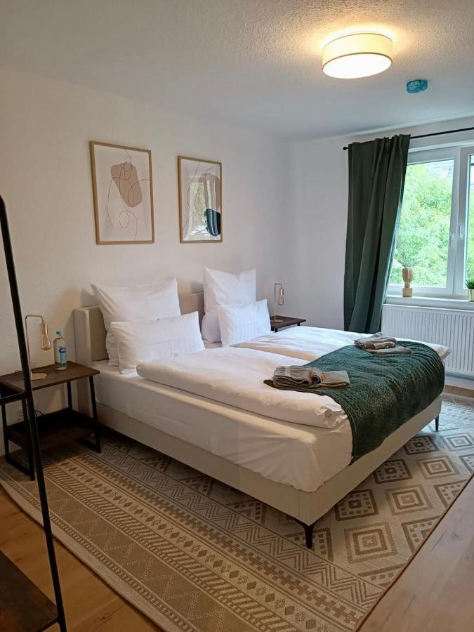 Bright And Central With 2 Beds Incl Workspace Daire Bochum Dış mekan fotoğraf