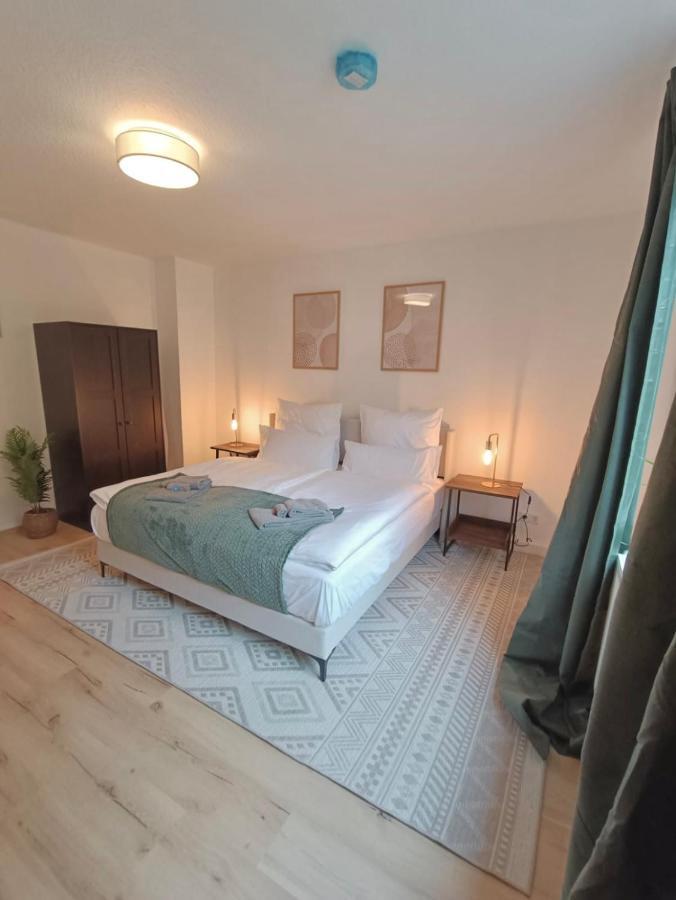 Bright And Central With 2 Beds Incl Workspace Daire Bochum Dış mekan fotoğraf